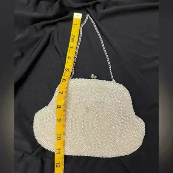 Pearl Beaded Clutch Vintage Made In Japan Formal Ivory Retro Classic Chain Strap - Picture 9 of 10